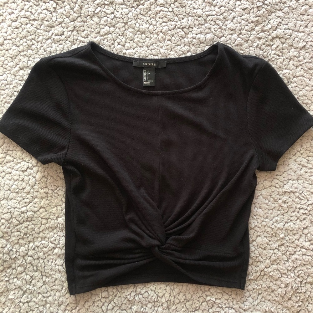 Black Forever 21 Crop Top